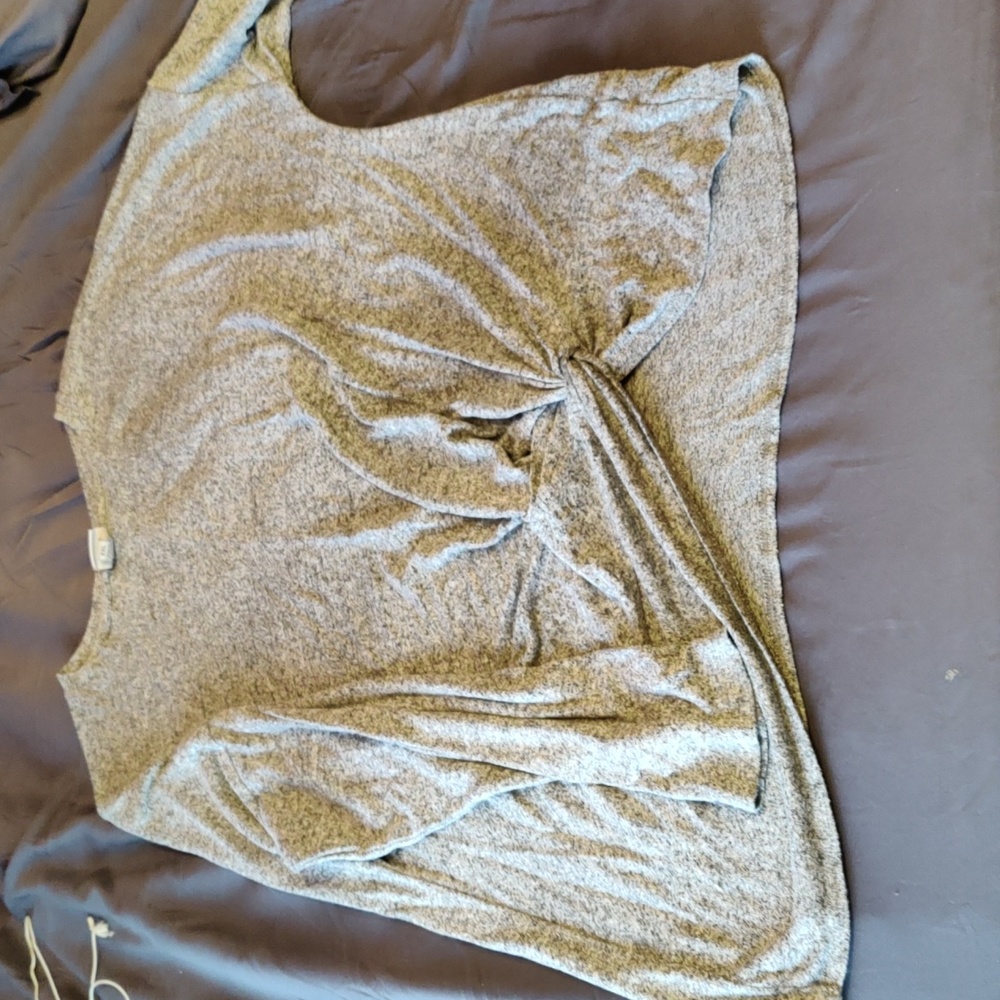 A new day long sleeve top XXL